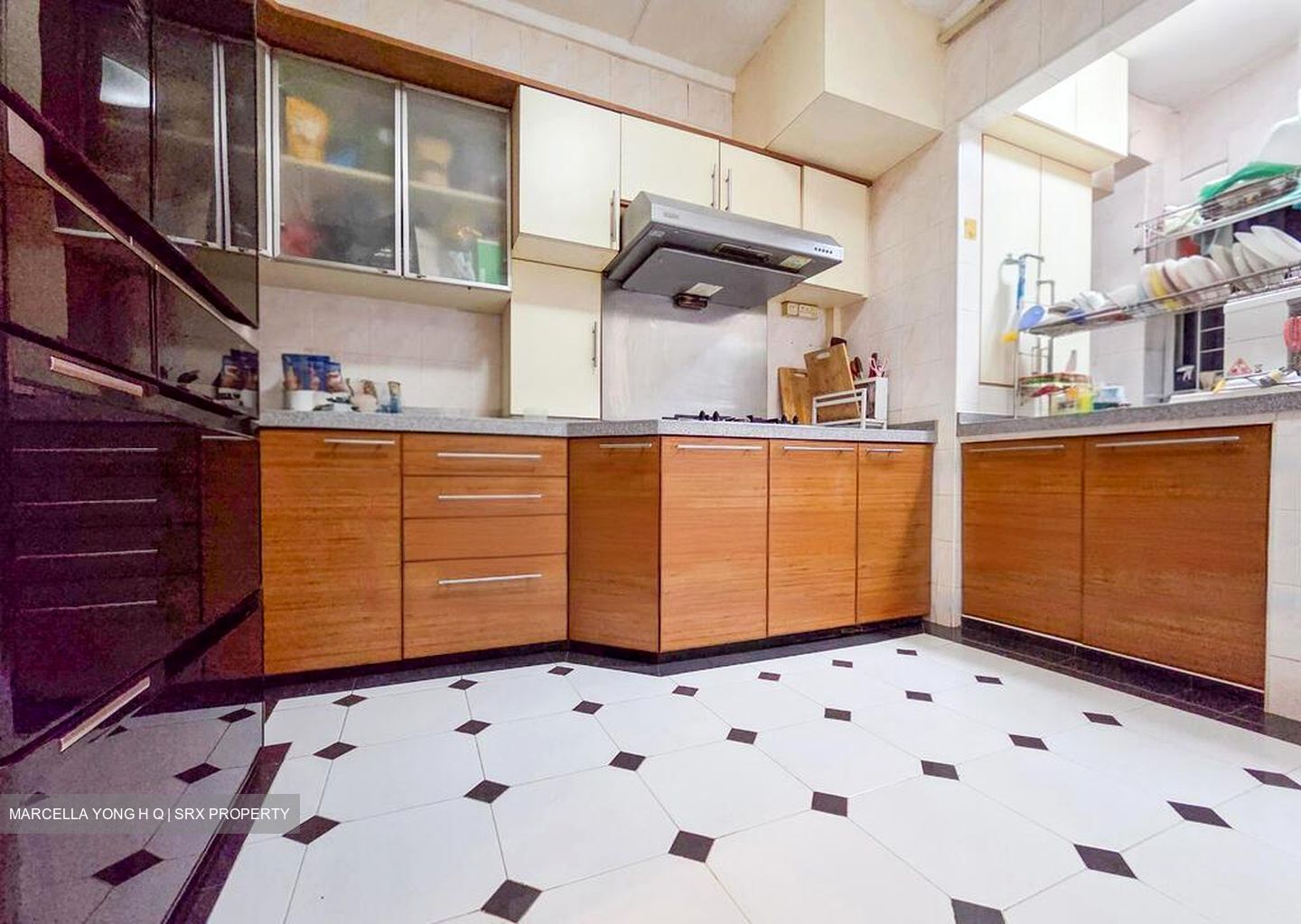 Blk 226C Compassvale Vista (Sengkang), HDB Executive #484327951